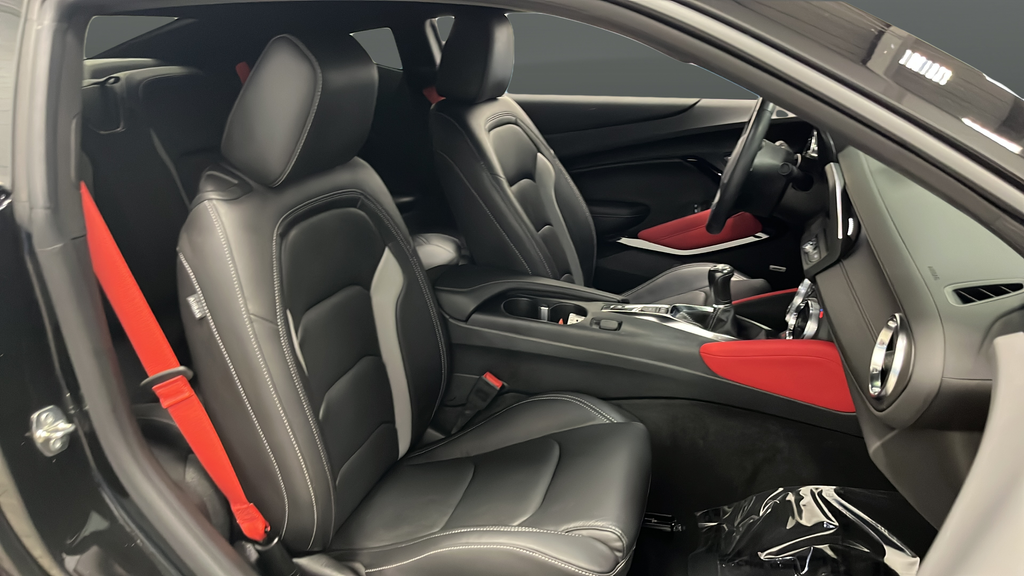 2023 Chevrolet Camaro 2LT