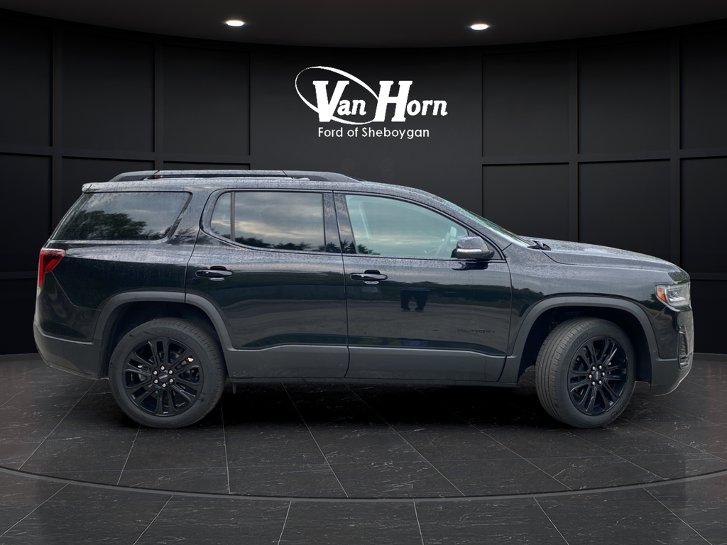 2022 GMC Acadia SLE