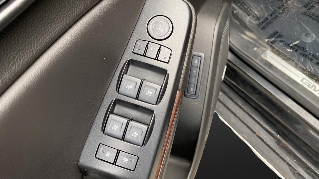 2020 GMC Yukon SLT