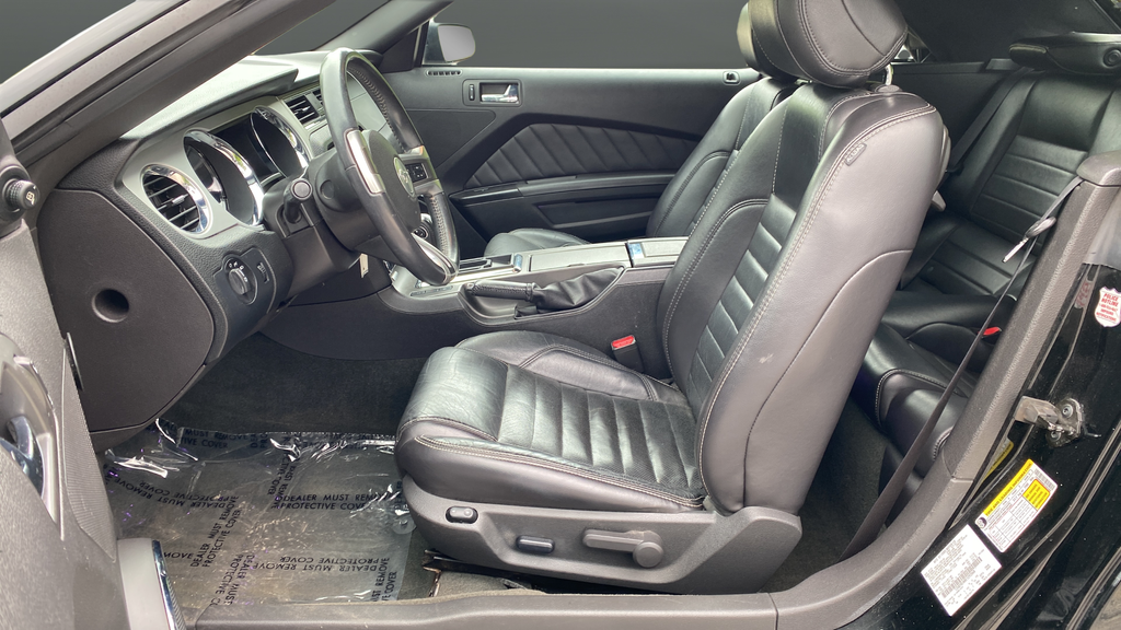 2014 Ford Mustang V6 Premium