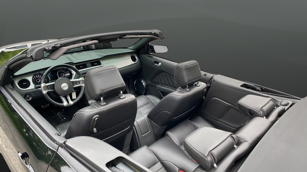 2014 Ford Mustang V6 Premium