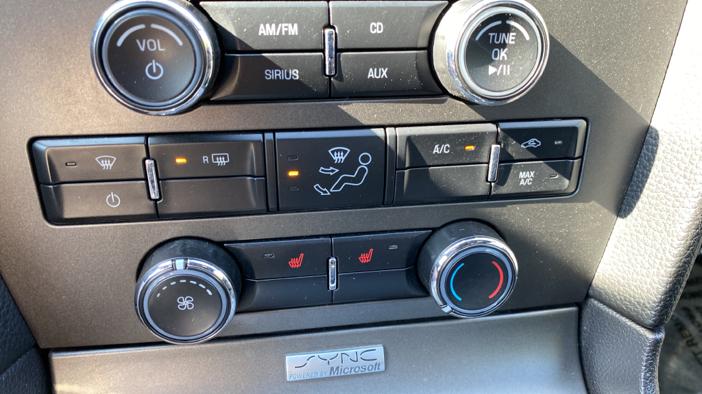 2014 Ford Mustang V6 Premium