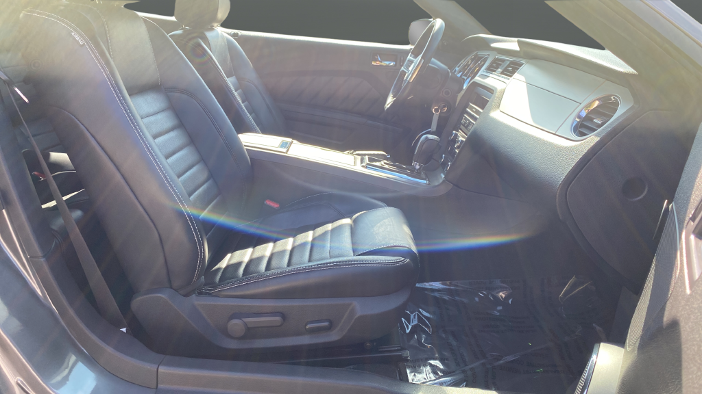 2014 Ford Mustang V6 Premium