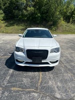2022 Chrysler 300 Touring