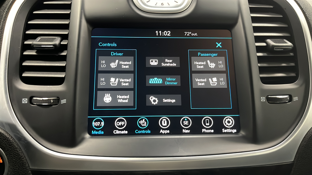 2022 Chrysler 300 Touring