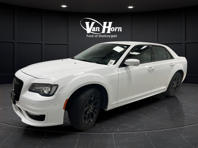 2022 Chrysler 300 Touring