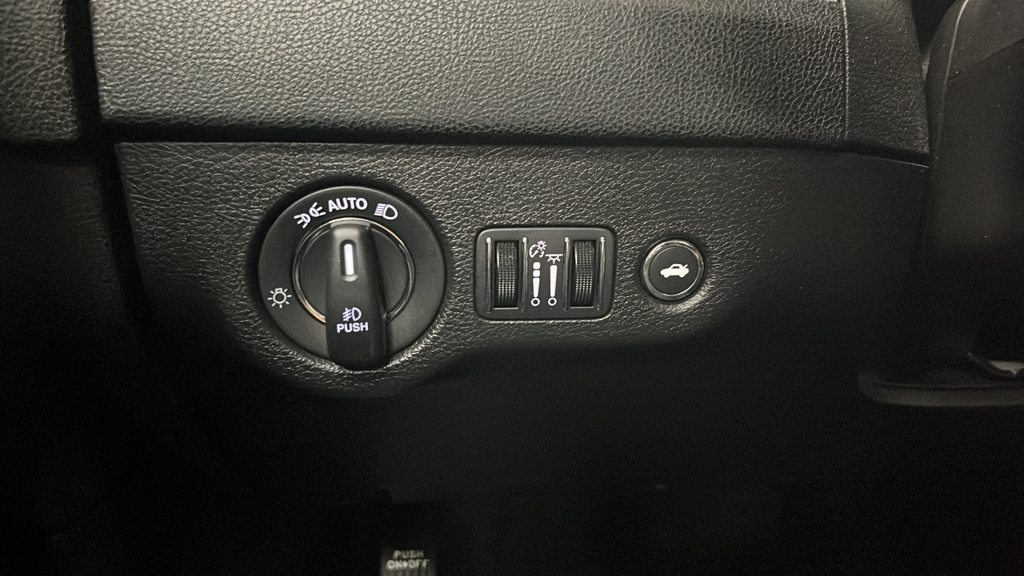 2022 Chrysler 300 Touring