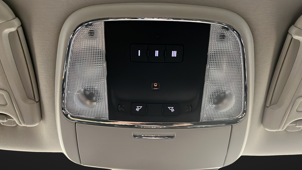 2022 Chrysler 300 Touring
