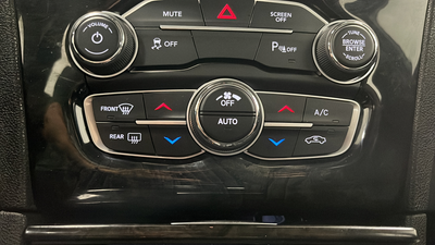 2022 Chrysler 300 Touring