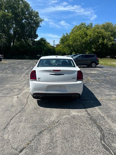 2022 Chrysler 300 Touring