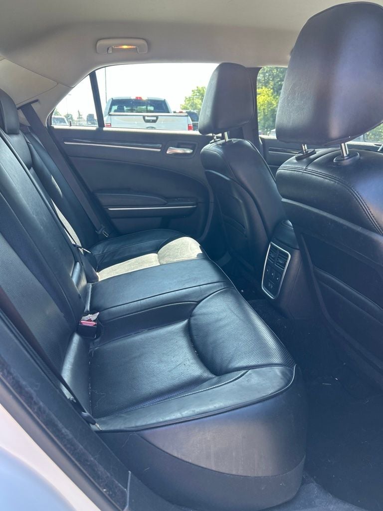 2022 Chrysler 300 Touring
