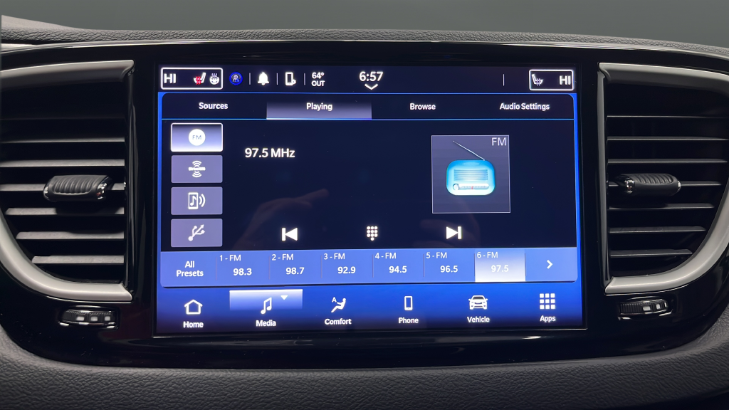 2023 Chrysler Pacifica Touring L