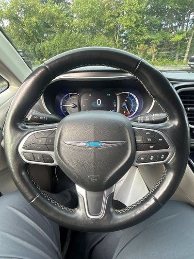 2021 Chrysler Pacifica Hybrid Touring L