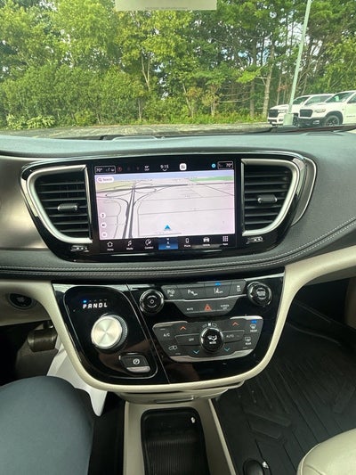 2021 Chrysler Pacifica Hybrid Touring L