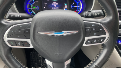 2021 Chrysler Pacifica Hybrid Touring L