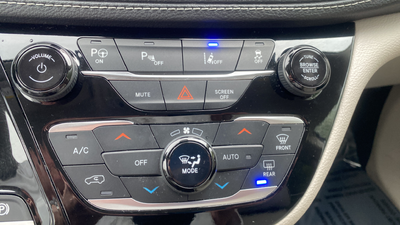 2021 Chrysler Pacifica Hybrid Touring L