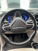 2021 Chrysler Pacifica Hybrid Touring L