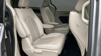 2021 Chrysler Pacifica Hybrid Touring L