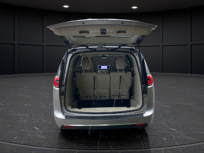 2021 Chrysler Pacifica Hybrid Touring L