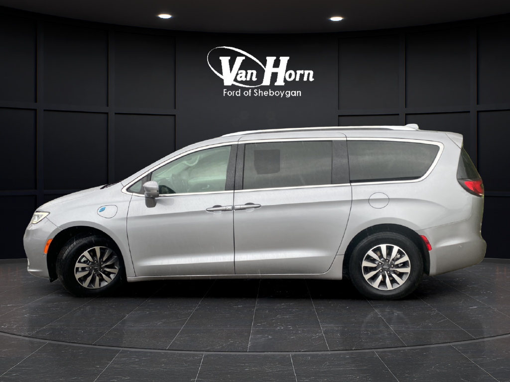 2021 Chrysler Pacifica Hybrid Touring L