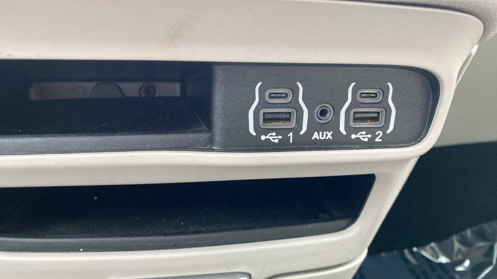 2021 Chrysler Pacifica Hybrid Touring L