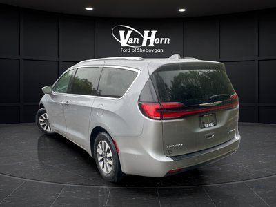 2021 Chrysler Pacifica Hybrid Touring L