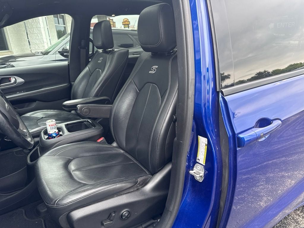 2021 Chrysler Pacifica Touring L