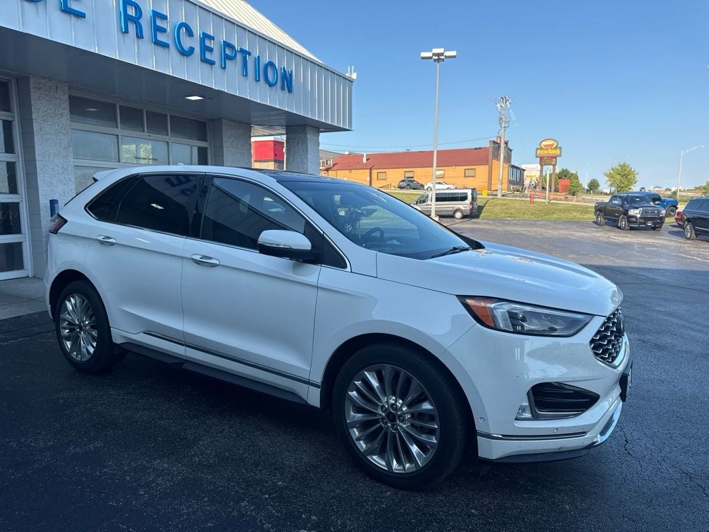2020 Ford Edge Titanium