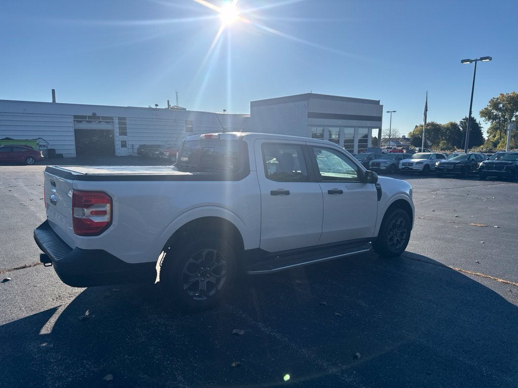 2023 Ford Maverick XLT Hybrid