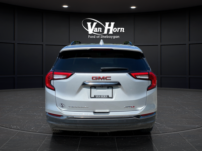 2022 GMC Terrain AT4