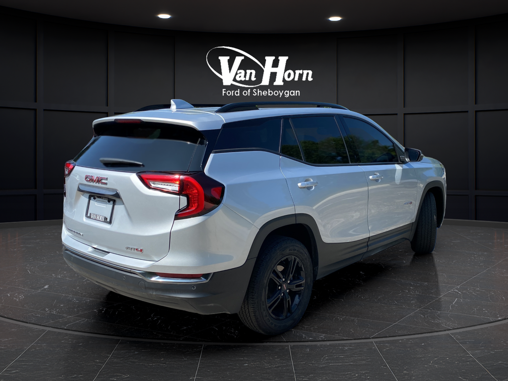2022 GMC Terrain AT4
