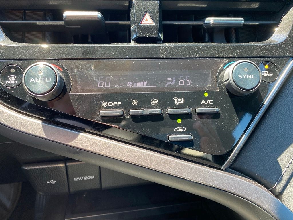 2022 Toyota Camry LE