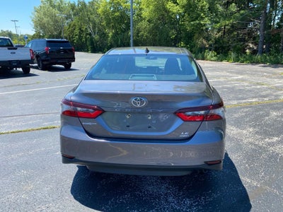 2022 Toyota Camry LE