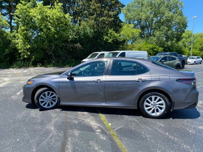 2022 Toyota Camry LE