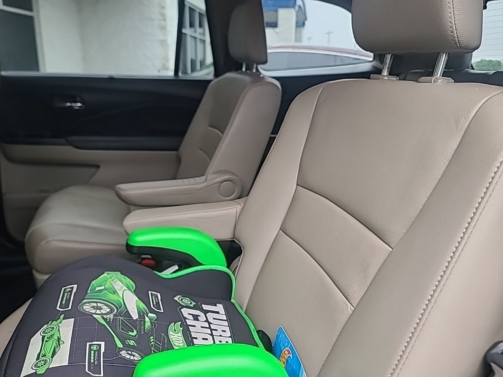 2022 Honda Pilot Touring 7 Passenger