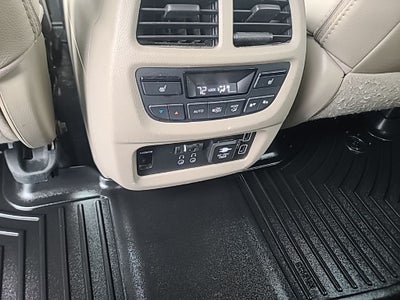 2022 Honda Pilot Touring 7 Passenger
