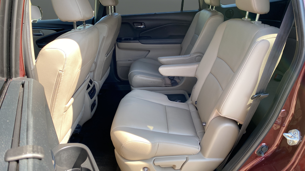 2022 Honda Pilot Touring 7 Passenger