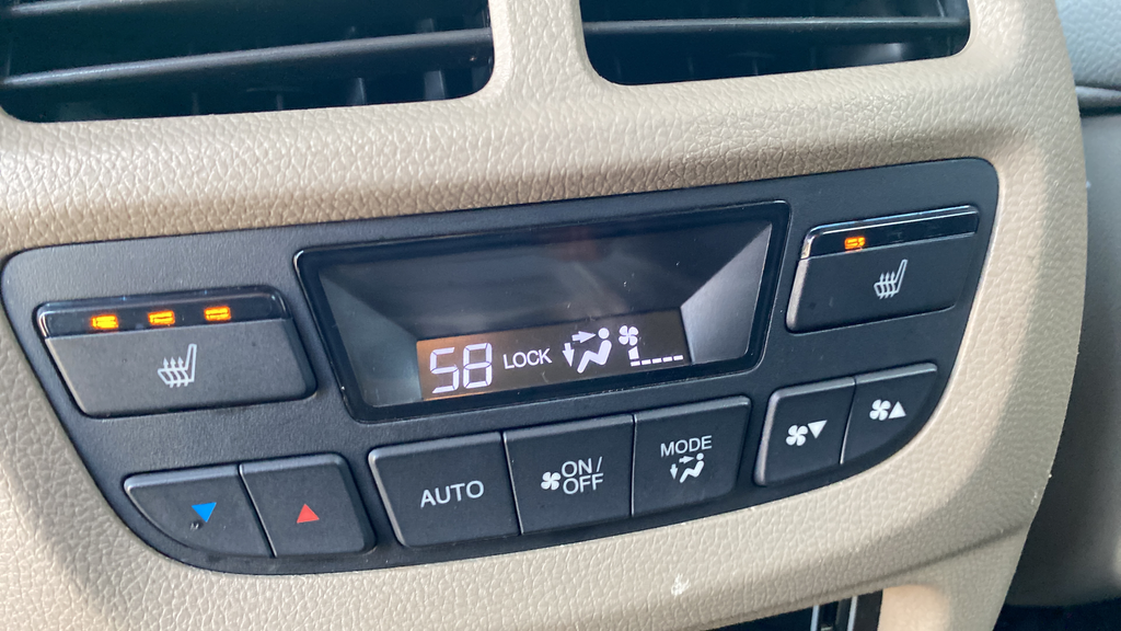 2022 Honda Pilot Touring 7 Passenger