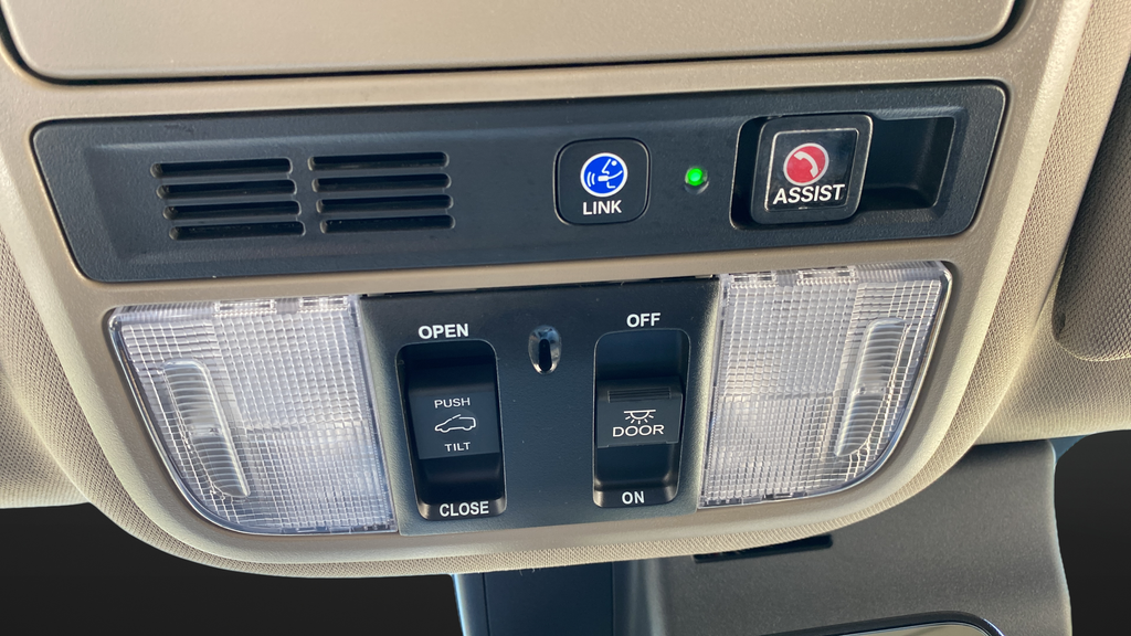 2022 Honda Pilot Touring 7 Passenger