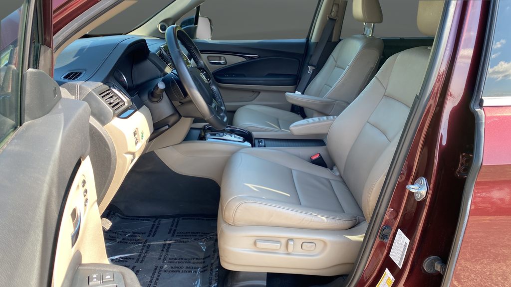 2022 Honda Pilot Touring 7 Passenger