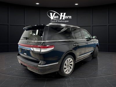 2024 Lincoln Navigator Reserve