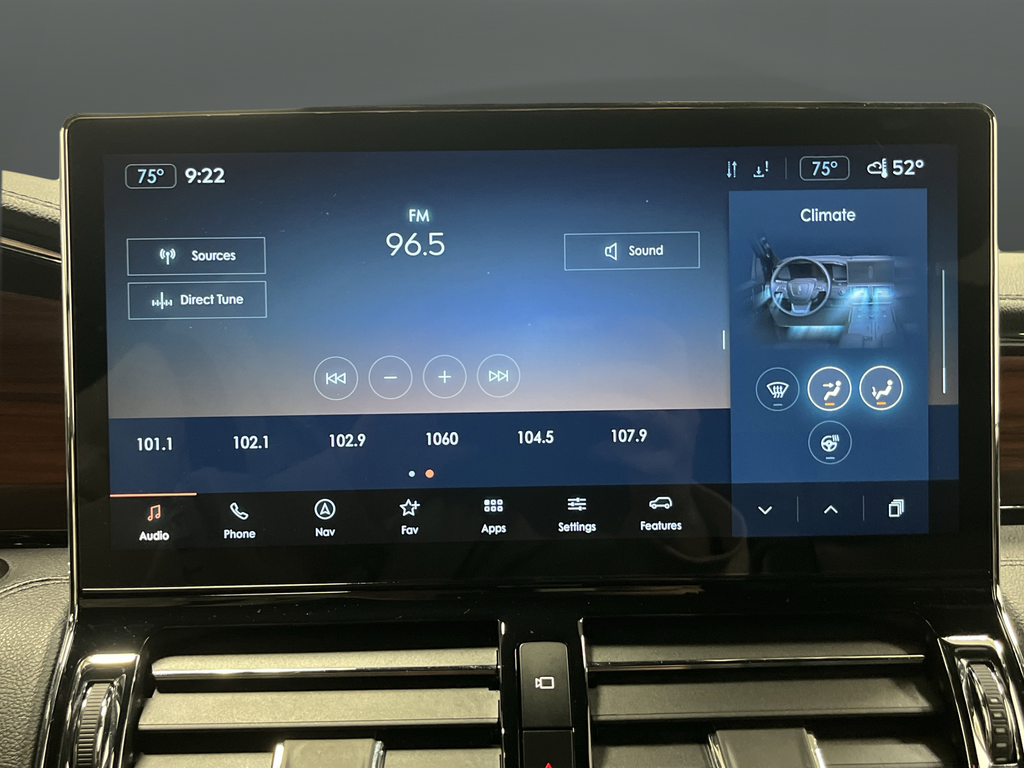 2024 Lincoln Navigator Premiere