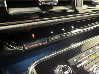 2024 Lincoln Navigator Premiere