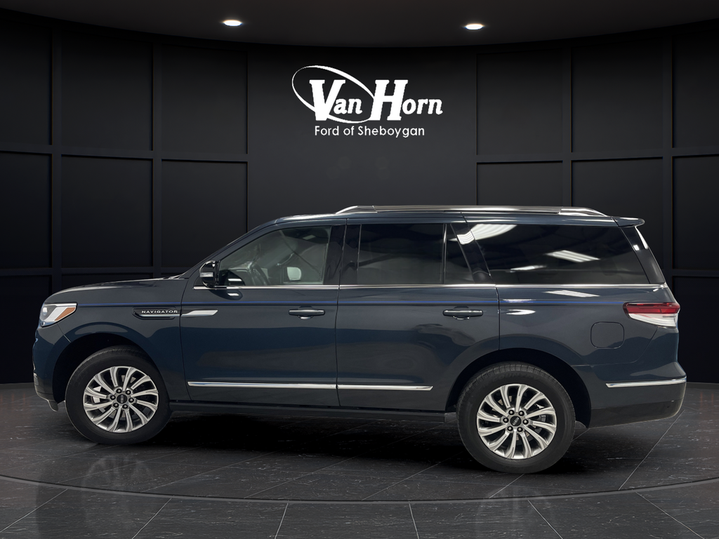 2024 Lincoln Navigator Premiere