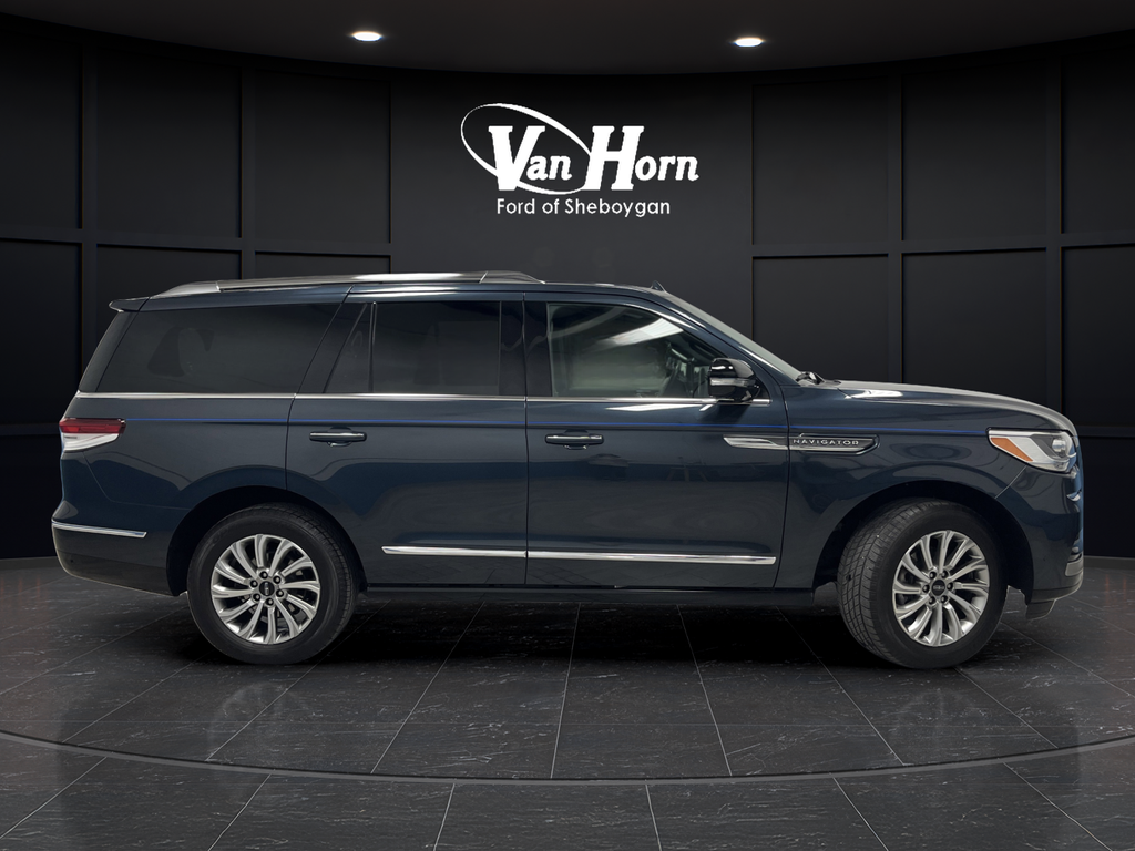 2024 Lincoln Navigator Premiere