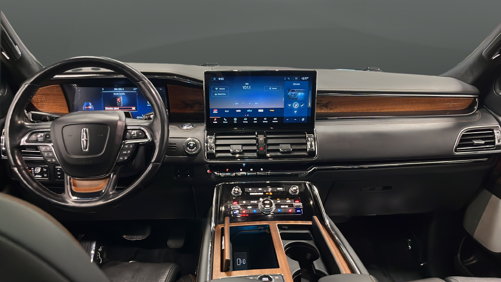 2022 Lincoln Navigator Black Label