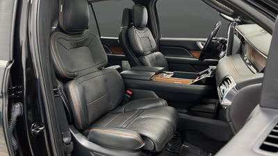 2022 Lincoln Navigator Black Label