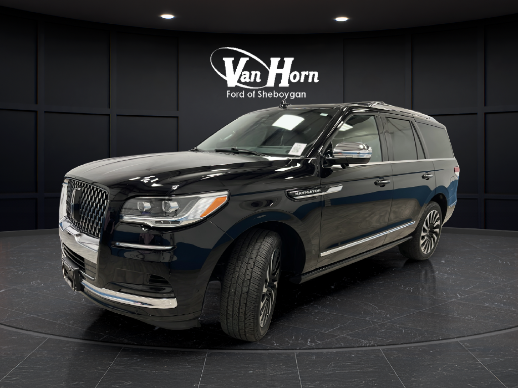 2022 Lincoln Navigator Black Label