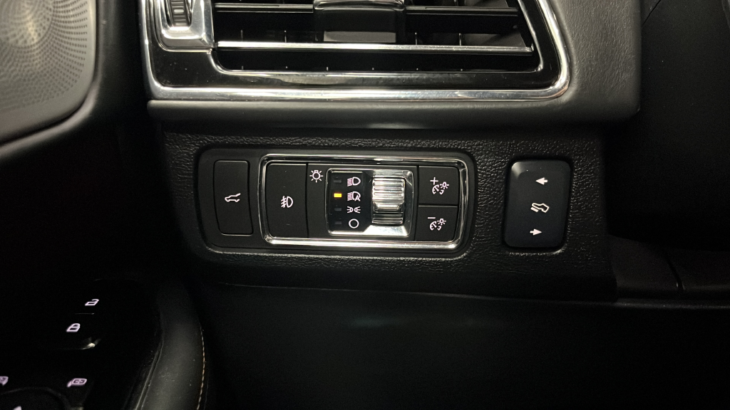 2022 Lincoln Navigator Black Label
