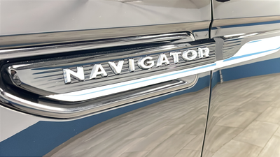 2022 Lincoln Navigator Black Label
